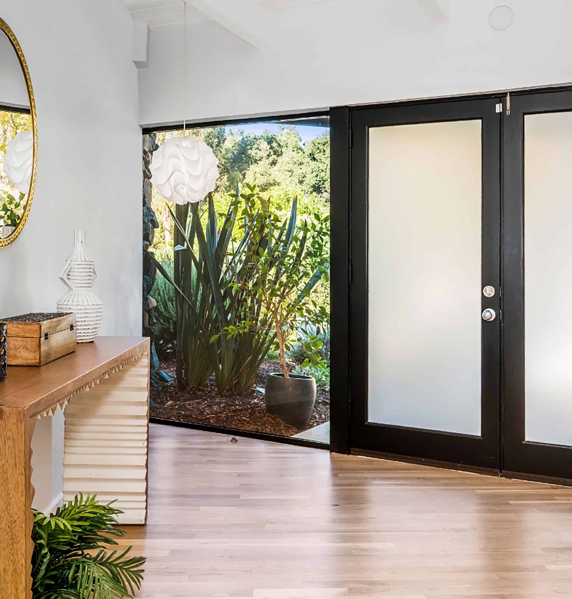 Door Southwest Plants