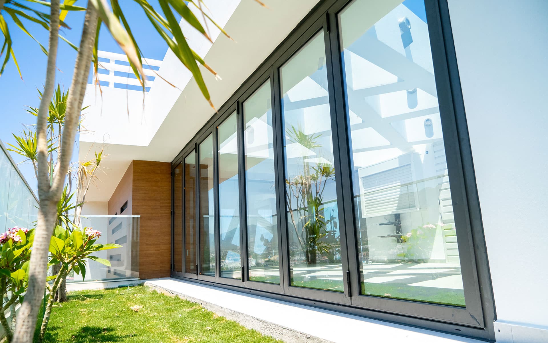 Weather Shield VUE Collection Doors